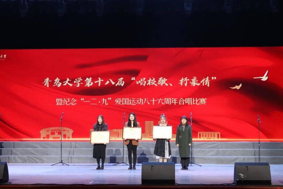女孩巴厘岛度假